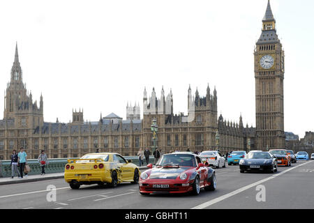 Veloce e furioso Muscle Car convoglio Foto Stock