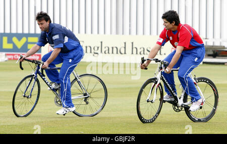 Cricket - Essex Premere Giorno - La Contea Ford Massa - Chelmsford Foto Stock