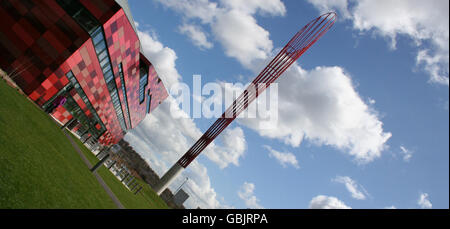 La torre Aspire al Jubille Campus, la Nottingham University, la più alta opera d'arte pubblica britannica Foto Stock