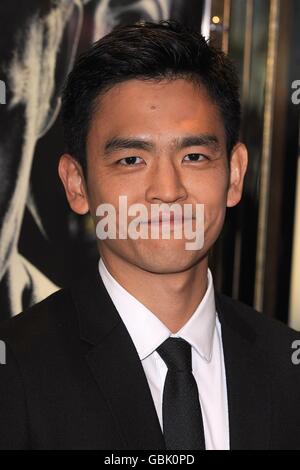 John Cho arriva per la prima cinematografica britannica di Star Trek all'Empire Leicester Square, Londra. Foto Stock