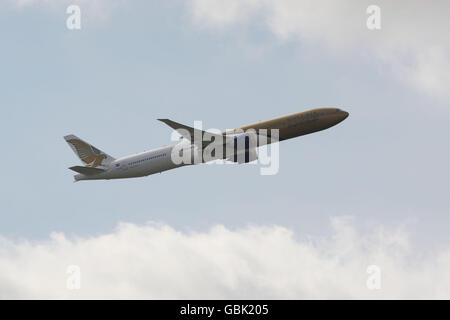 Magazzino Generale - Heathrow aereo magazzino Foto Stock