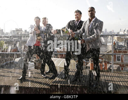 Boy band riforma blu Foto Stock