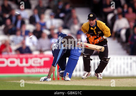 Cricket - Venti20 Cup - Surrey Lions v Kent Spitfires Foto Stock