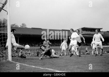 Calcio - Football League Division One - Wolverhampton Wanderers v Leeds United Foto Stock