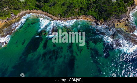 Vista aerea del Scarborough promontorio sulla costa di Illawarra, tra Sydney e Wollongong, NSW, Australia. Foto Stock