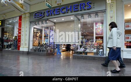 Una vista generale dell'interno del Trafford Centre di Manchester. Foto Stock