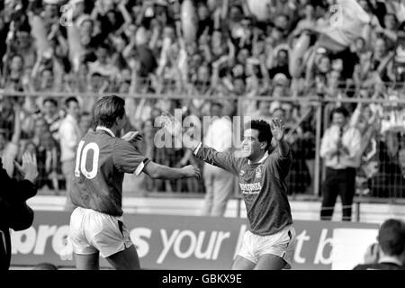 Calcio - Littlewoods Cup - finale - Nottingham Forest v il centro di Luton Foto Stock