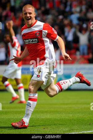 Calcio - Coca-Cola Football League Championship - Charlton Athletic v Norwich City - The Valley. Nicky Bailey di Charlton Athletic celebra il suo obiettivo Foto Stock