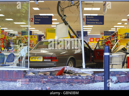 Rolls Royce supermercato crash Foto Stock