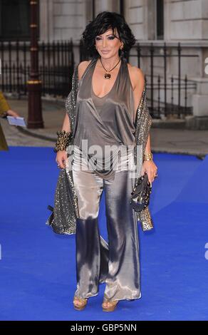 Nancy dell'olio arriva alla Royal Academy of Arts Summer Exhibition Preview Party 2009 alla Royal Academy of Arts, Burlington House a Piccadilly, nel centro di Londra. Foto Stock