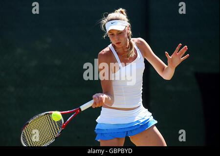 Tennis - AEGON Trophy 2009 - Day Three - Nottingham Tennis Center. Naomi Broady della Gran Bretagna in azione Foto Stock