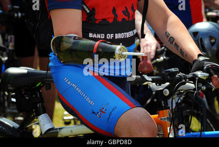 Banda di Fratelli Battlefield in bicicletta Foto Stock