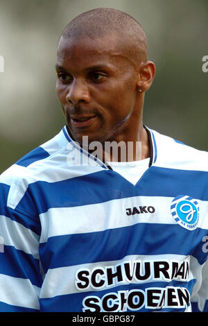 Calcio - amichevole - Peeske v De Graafschap. Mirano Carrilho, De Graafschap Foto Stock