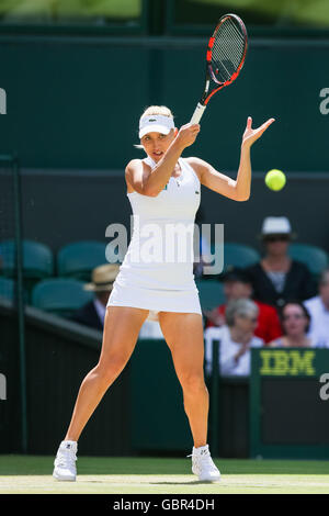 Londra, Regno Unito. 7 Luglio, 2016. Elena Vesnina (RUS) Tennis : Elena Vesnina della Russia durante le donne singoli semi-partita finale del torneo di Wimbledon Lawn Tennis Championships contro Serena Williams degli Stati Uniti a tutti i England Lawn Tennis e Croquet Club di Londra, in Inghilterra . © AFLO/Alamy Live News Foto Stock