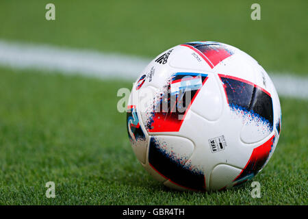 Lione, Francia. © D. 6 Luglio, 2016. Vista generale di calcio/calcetto : UEFA EURO 2016 Semifinali match tra Portogallo 2-0 in Galles a Stade de Lyon Lione in Francia. © D .Nakashima/AFLO/Alamy Live News Foto Stock