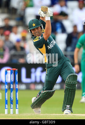 Cricket - ICC World Twenty20 Cup 2009 - Semifinale - Sudafrica / Pakistan - Trent Bridge. Kamran Akmal del Pakistan si oppone al Sudafrica Foto Stock