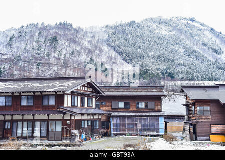 Vecchie case di Shirakawa-go villaggio in Giappone Foto Stock