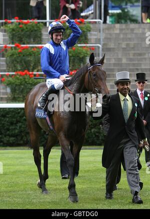 Corse di cavalli - Il Royal Ascot Meeting 2009 - Giorno 4 - Ascot Racecourse Foto Stock