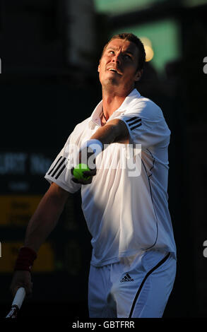 Il Marat Safin della Russia in azione durante i Campionati Wimbledon 2009 all'All England Lawn Tennis and Croquet Club, Wimbledon, Londra. Foto Stock