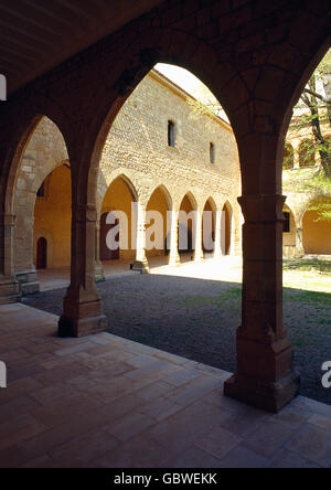 Il cortile del castello. Mora de Rubielos, provincia di Teruel, Aragona, Spagna. Foto Stock