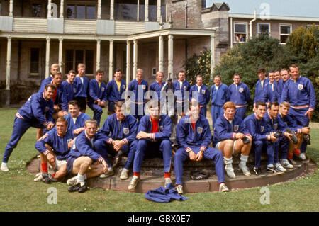 Calcio - Coppa del Mondo di calcio Inghilterra 66 - Inghilterra Possibles Formazione - Lilleshall Foto Stock