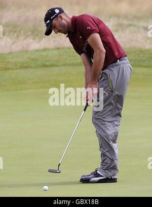 Geoff Ogilvy in azione durante il secondo giorno dell'Open Championship al Turnberry Golf Club. Foto Stock