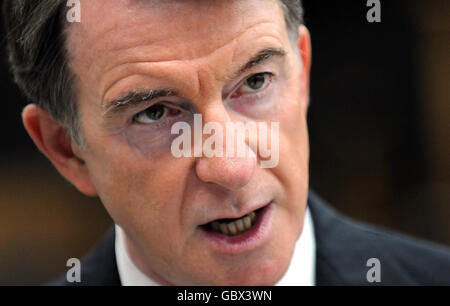 Mandelson tours vegetale geneticamente modificato Foto Stock