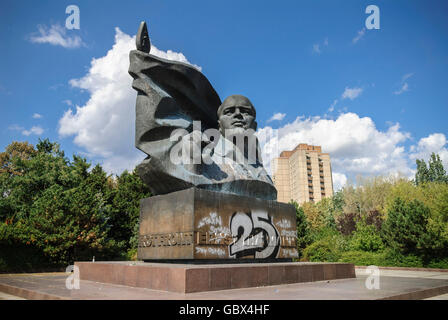 Berlino. Germania. Monumento a ex partito comunista leader Ernst Thälmann (1886-1944), in Prenzlauer Berg. Foto Stock