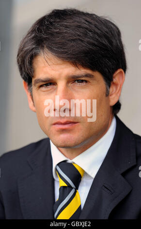 Calcio - Pre Season friendly - Burton Albion / Derby County - Pirelli Stadium. Paul Peschisolido, direttore di Burton Albion Foto Stock