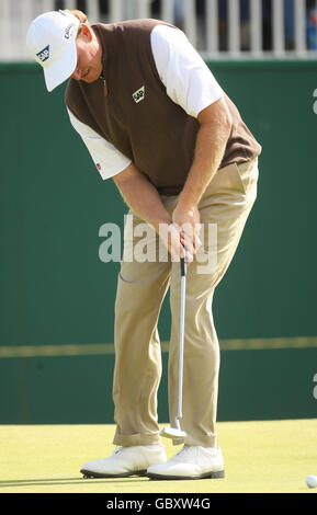 Ernie Els del Sud Africa si è disputato il 18° turno durante la terza prova dell'Open Championship 2009 al Turnberry Golf Club, Ayrshire. Foto Stock