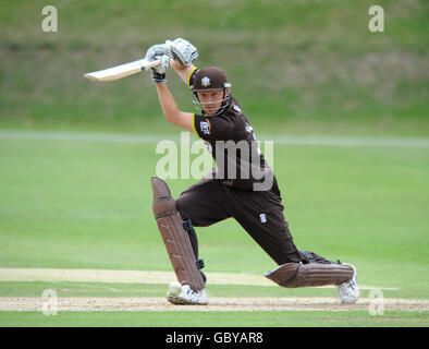 Cricket - NatWest Pro40 League 2009 - Divisione due - Surrey v Derbyshire - Whitgift School. Chris Schofield di Surrey Foto Stock