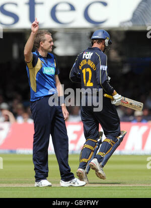 Cricket - Friends Provident Trophy - finale - Sussex squali v Hampshire Hawks - Signore Foto Stock