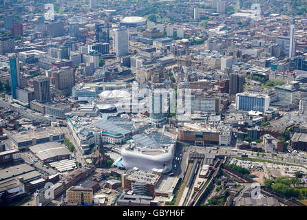 Birmingham City Centre dall'aria, Bull Ring center foreground, West Midlands, Regno Unito Foto Stock