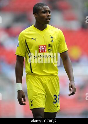 Calcio - Coppa Wembley 2009 - Tottenham Hotspur v Celtic - Stadio Wembley. Jonathan Obika, Tottenham Hotspur. Foto Stock