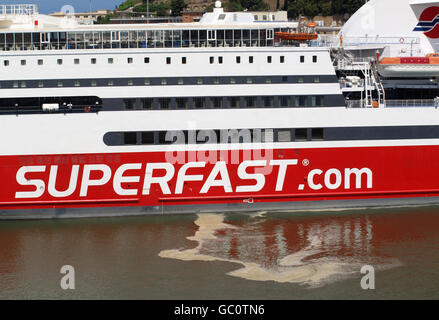 Vista della Superfast XII traghetto al Porto di Ancona a bordo di Minoan Lines Ferry Cruise Olympia Foto Stock