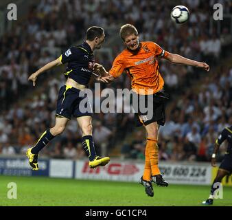 Calcio - Barclays Premier League - Hull City v Tottenham Hotspur - KC Stadium. Robbie Keane di Tottenham Hotspurs segna il quarto obiettivo del gioco Foto Stock