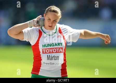 Atletica - Campionati mondiali di atletica IAAF - Day 2 - Berlino 2009 - Olympiastadion. Anita Marton ungherese in azione nel colpo di donna messo in qualifica Foto Stock