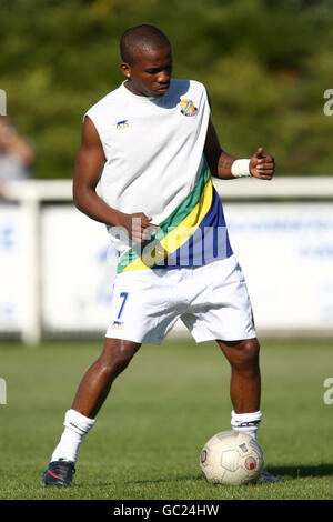 Calcio - International friendly - Benin v Gabon - Stade des Vertus. Stephane Nguema, Gabon Foto Stock