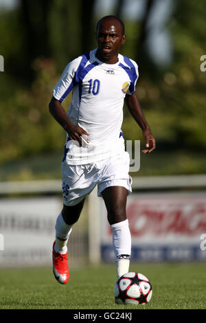 Calcio - International friendly - Benin v Gabon - Stade des Vertus. Alain Djissikadie, Gabon Foto Stock