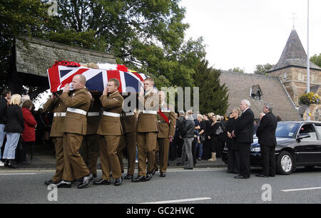 Fusilier Simon Annis funerale Foto Stock
