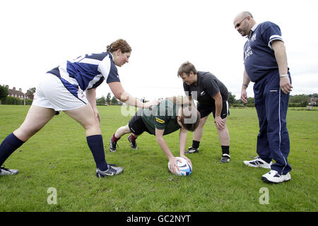 Rugby Union - Aprire l'accesso delle donne allo sviluppo delle competenze giorno - Fife RFC meridionale Foto Stock