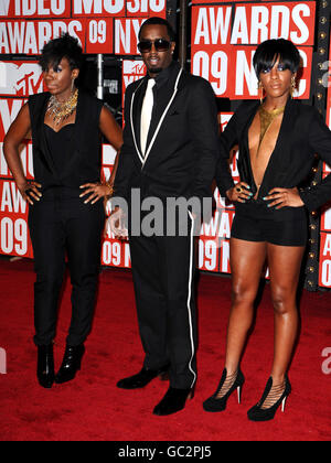 Sean 'Diddy' Combs arriva al MTV Video Music Awards 2009, che si tiene presso il radio City Music Hall di New York City, NY, USA. PREMERE ASSOCIAZIONE foto. Data foto: Domenica 13 settembre 2009. Guarda la storia di PA SHOWBIZ MTV. Il credito fotografico dovrebbe essere: Filo PA Foto Stock