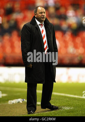Calcio - Carling Cup - secondo turno - Bristol City v Carlisle United - Ashton Gate. Gary Johnson, responsabile della città di Bristol Foto Stock