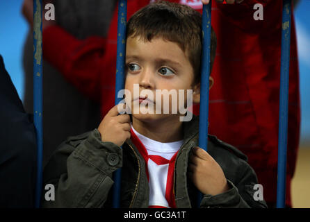 Soccer - UEFA Champions League - Gruppo D - Atletico Madrid v Bologna Nicosia - Estadio Vicente Calderon Foto Stock