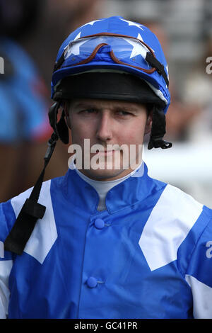 Corse ippiche - 2009 Ebor Festival - Darley Yorkshire Oaks & Ladies Day - York Racecourse. Tom Queally, fantino Foto Stock