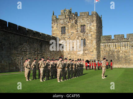 Esercito territoriale 5° battaglione del reggimento reale di Fusiliers onorato Foto Stock