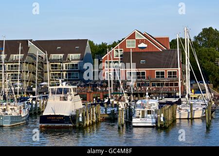 Barche a vela in Annapolis Harbour Foto Stock