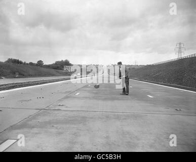 Trasporti - Londra a Yorkshire - Autostrada M1 - Nr Dunstable Foto Stock