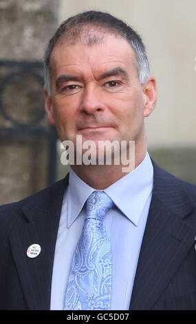 Procedimento giudiziario Sheridan. Tommy Sheridan arriva al Glasgow High Court per un'audizione preliminare. Foto Stock