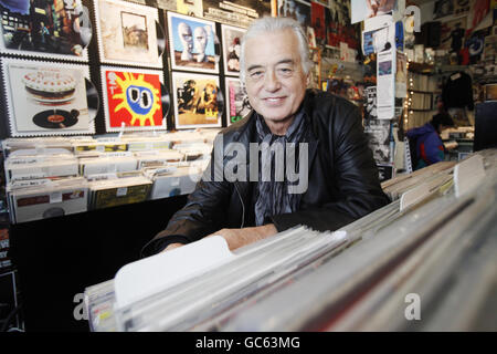 IV', presso il negozio di dischi Rough Trade West a Londra ovest. Foto Stock